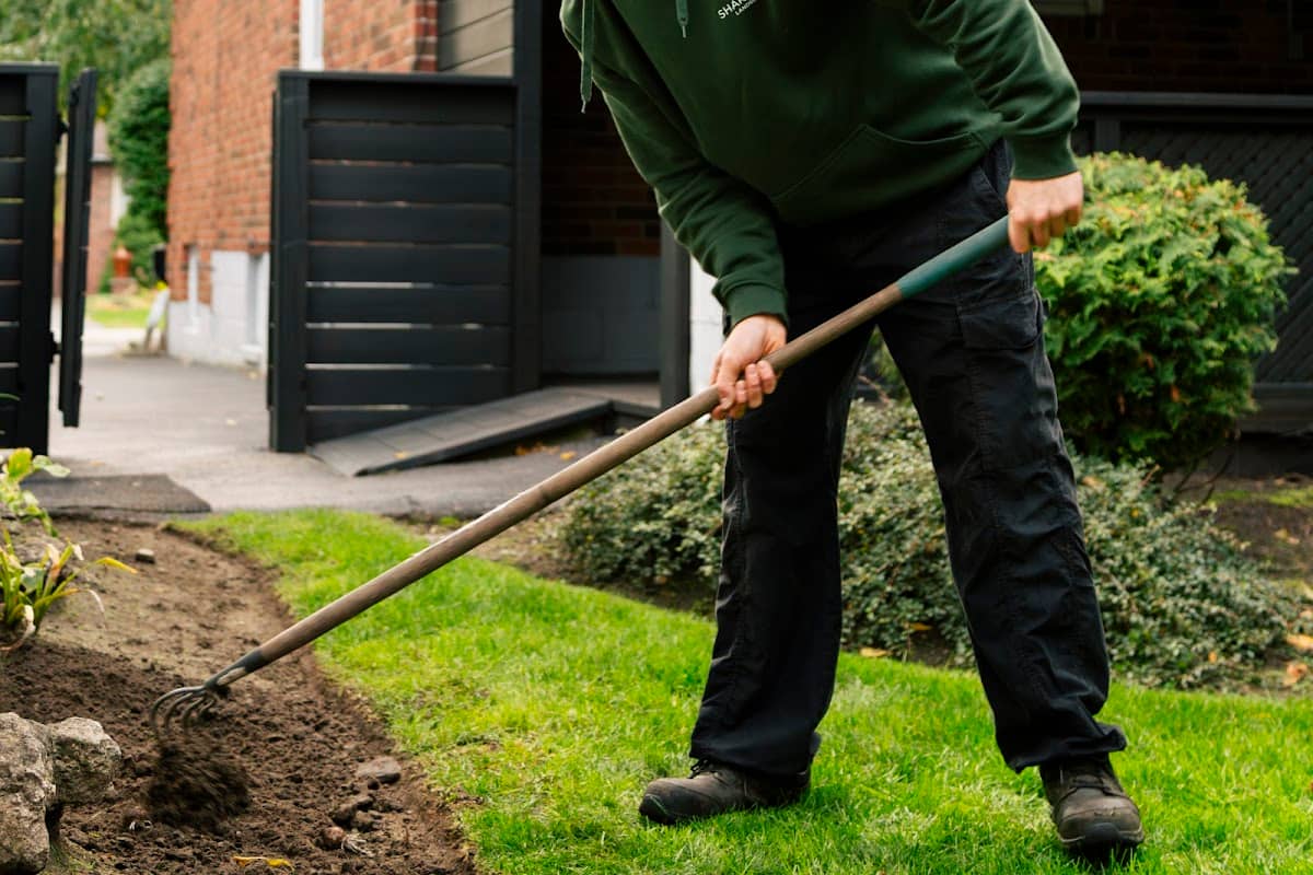 Sharp Edge Landscaping photo 4