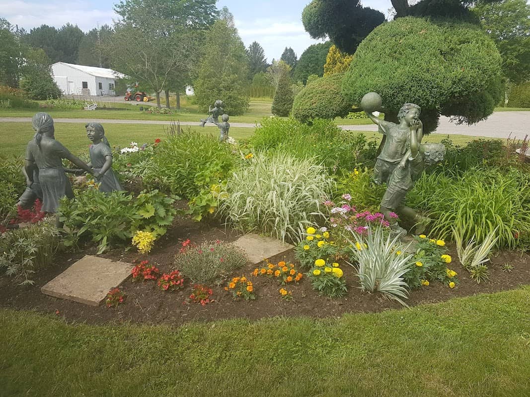 The Perennial Gardener photo 2