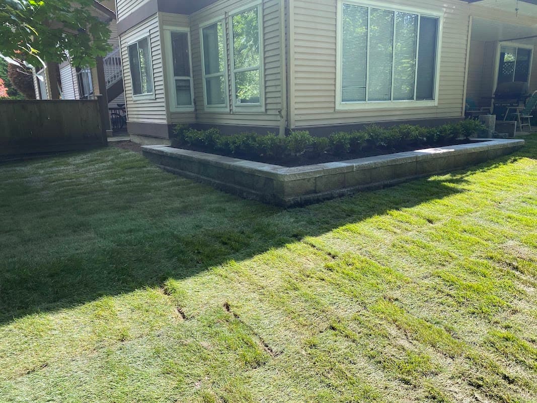 Top Fox Landscaping photo 5