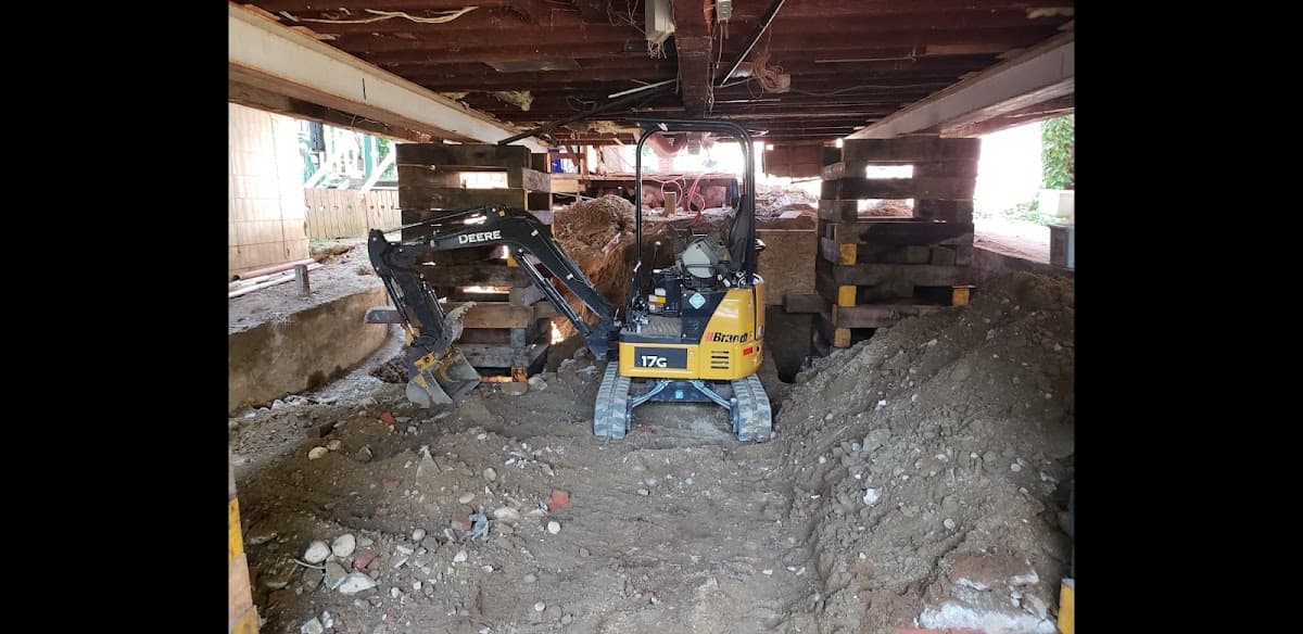 Van Blankers Excavating Landscape & Drainage project photo